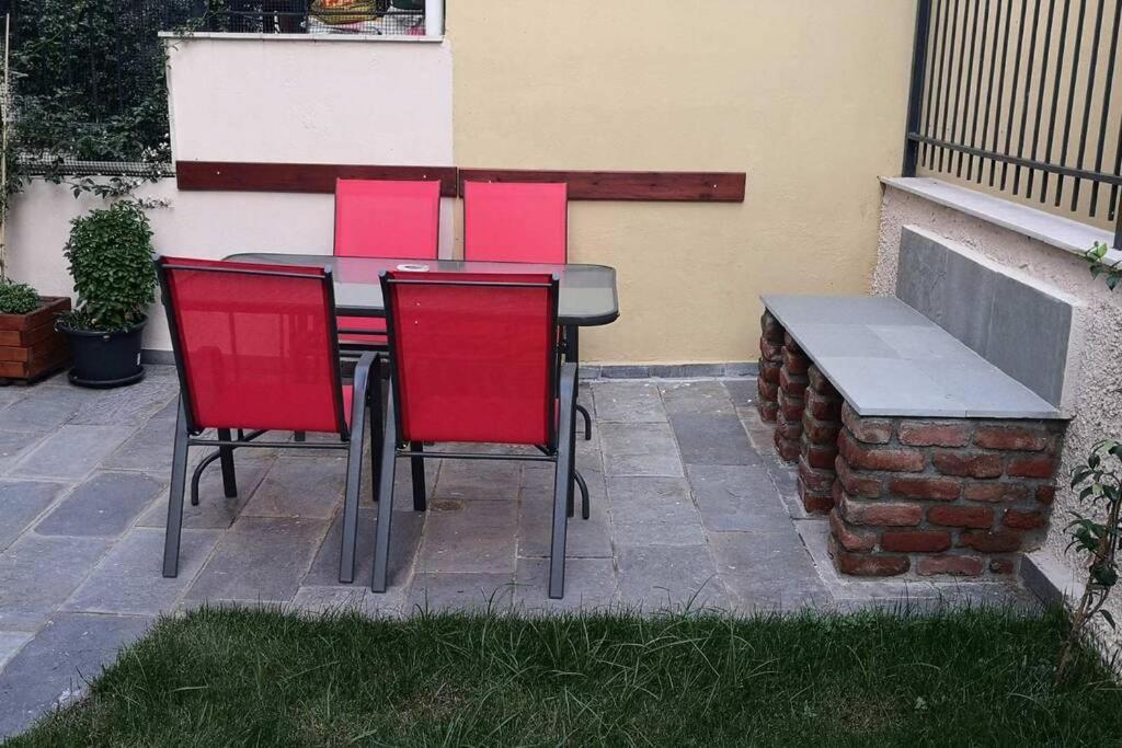 Cozy House With Garden In The Old Town Apartment Солун Екстериор снимка